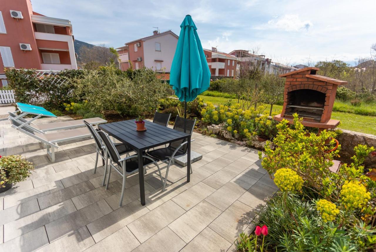 Apartment Magic Garden Baška Exteriör bild